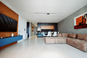 Luxury Villa Dhermi
